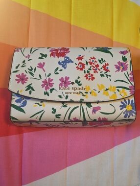 kate spade Floral Print Cream Wristlet Clutch